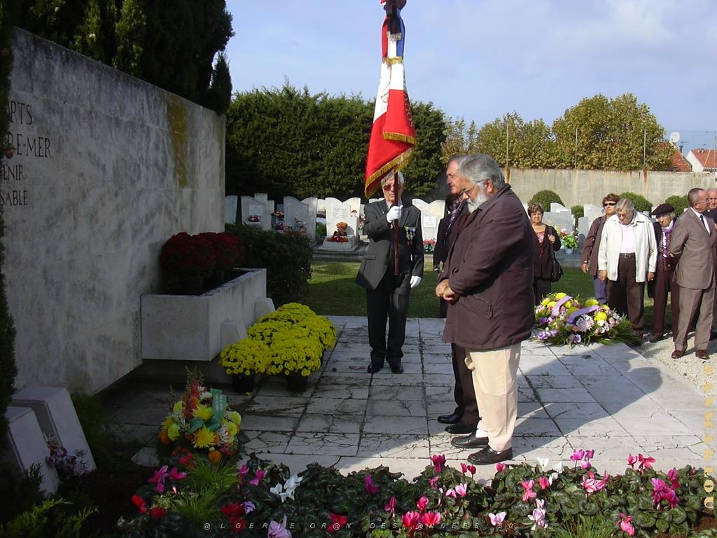 MARSEILLE 2009 LA TOUSSAINT CIMETIERE DE MAZARGUES   (23).JPG -            